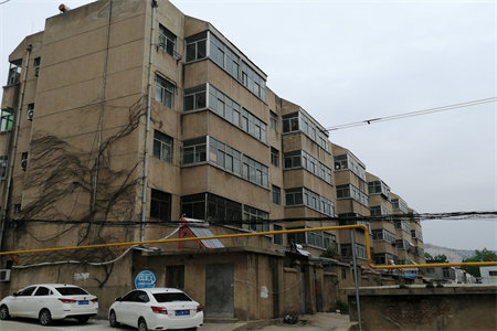 城西城西花园3室1厅1卫95m2精装修